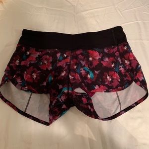 Lululemon Speed Shorts 2.5”